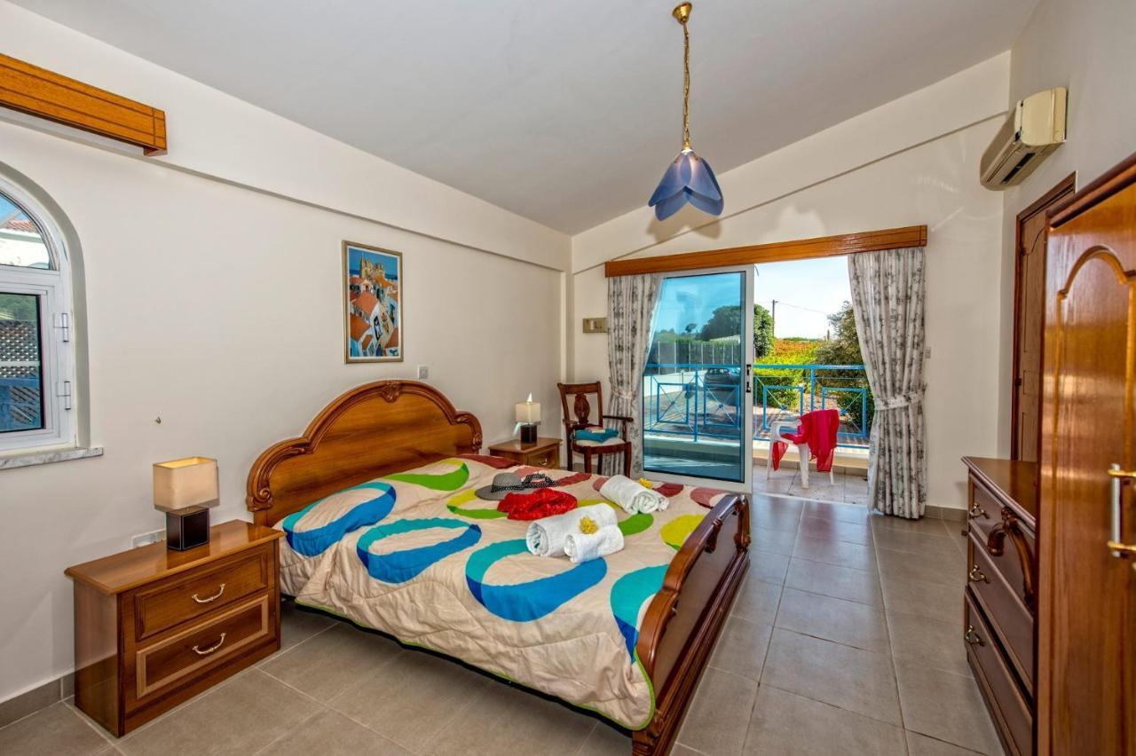 Villa Danae Coral Bay By Villa Plus เปเยีย ภายนอก รูปภาพ